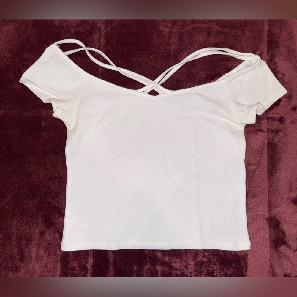 EXPRESS White Crop Top